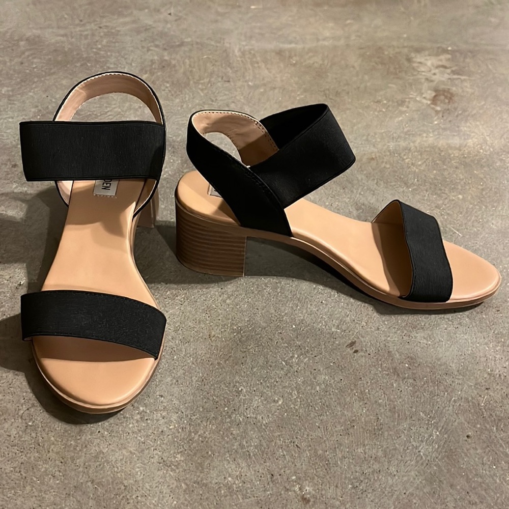 Steve Madden black strap heels
